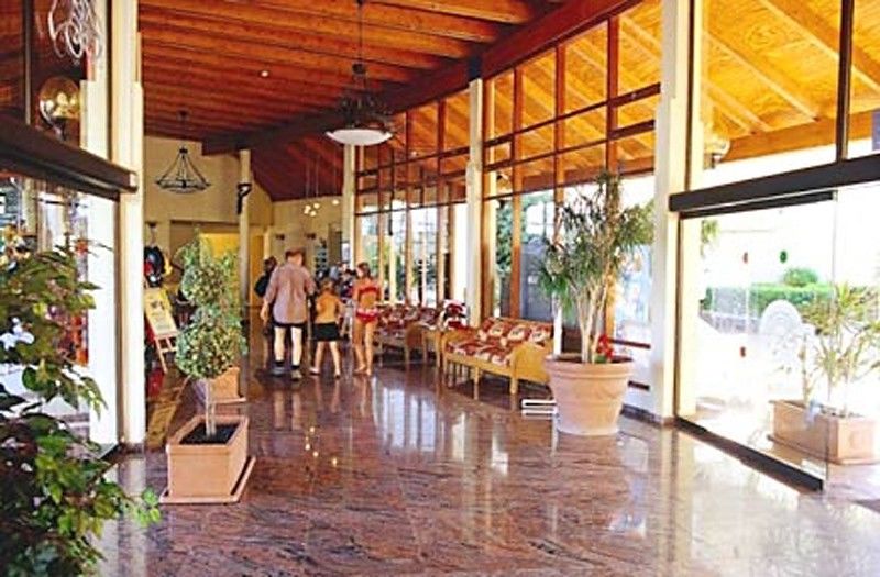 Apartahotel Monte Feliz 3*